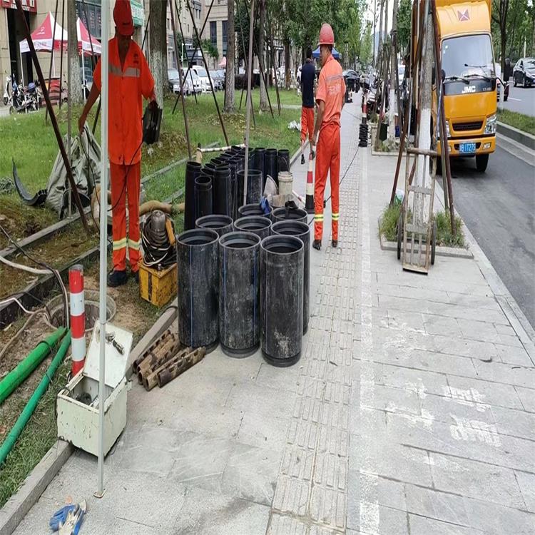 红岗管道短管置换修复