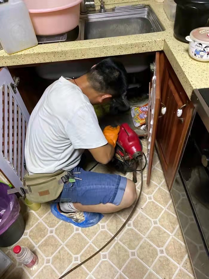 红岗通下水道